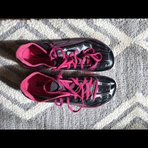 Altra Cross-Country / Track and Field Spikes